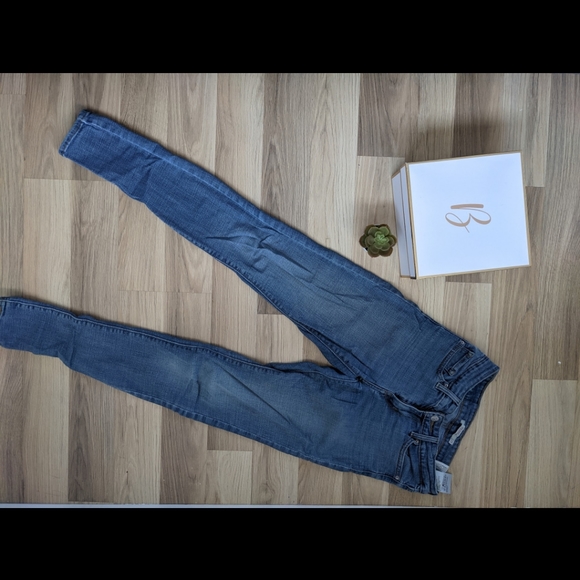 Levis denim jeans - Picture 2 of 2